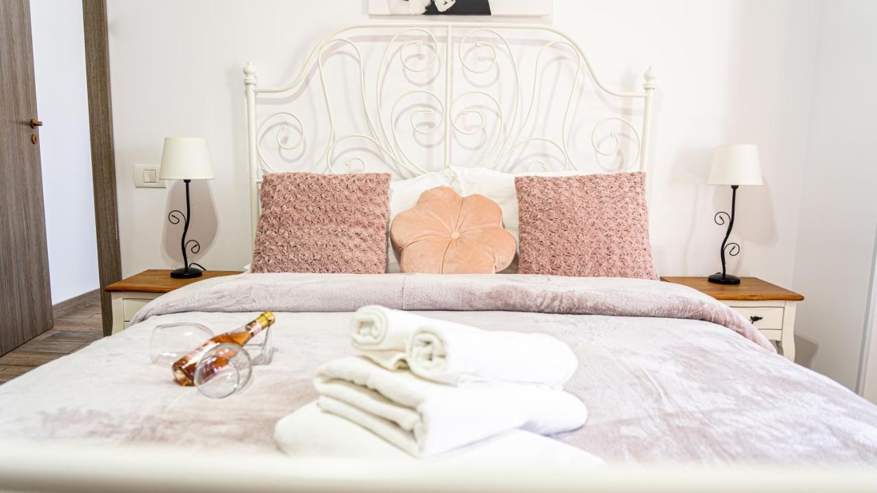 בוקרשט Avenue Parliament Old Town - Avenue Hotels מראה חיצוני תמונה